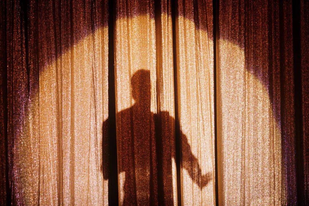 26谁在跟着短剧狂奔？不朽情缘游戏平台20(图2)